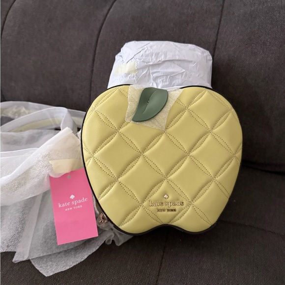 Kate Spade green Quilted Apple Bag - Picture 2 of 3